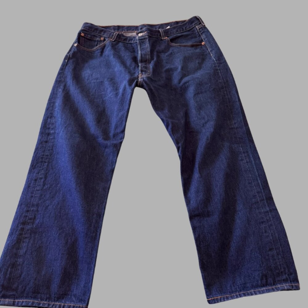 Levis 501 Original Button Fly Jeans Men's Size 42x30 Dark Wash Straight Leg